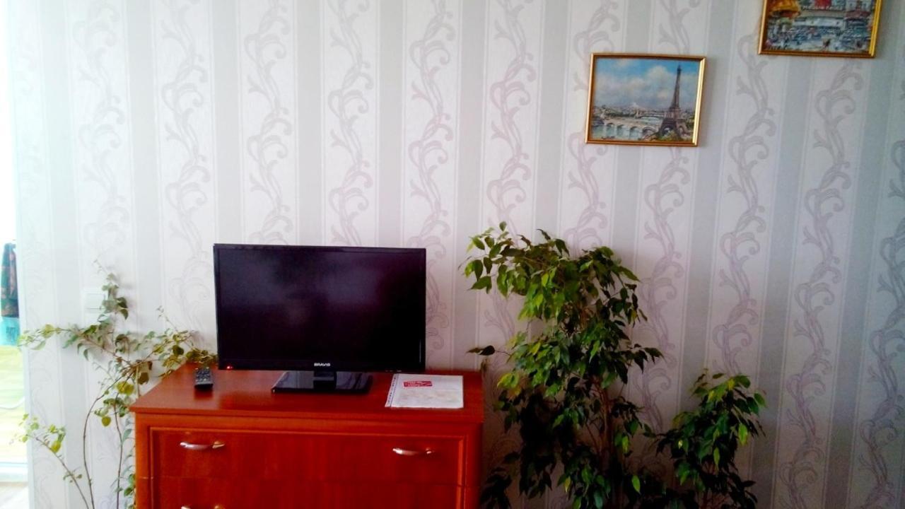 Apartment On Prospekt Peremogi Černihiv Esterno foto